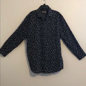 Express men’s fitted button down shirt